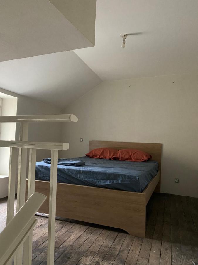 Appartement Calme Centre Ville Historique Ussel  Luaran gambar